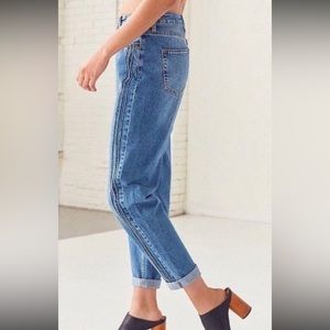 ❤️ $10 Flash Sale BDG By Urban Outfitters Mom Jeans